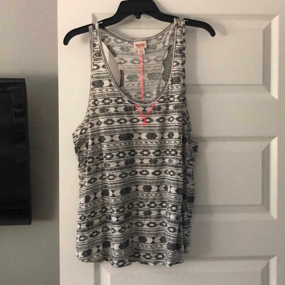 Pattern tank